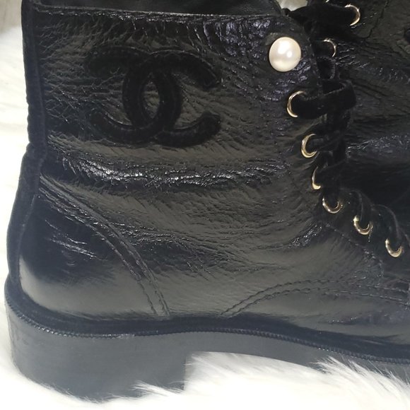 CHANEL Calfskin Pearl Combat Ankle Boots 41.5, Black - Picture 5 of 10